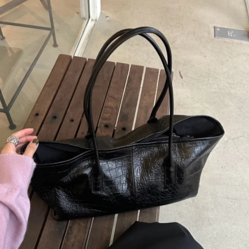 Brand PU Soft Leather Women's  - đánh giá và giá Women Bags Branded